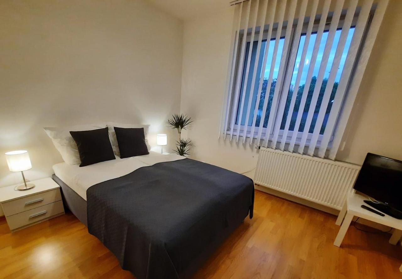 Apartment Prague-2 Rooms Free Parking Exterior photo